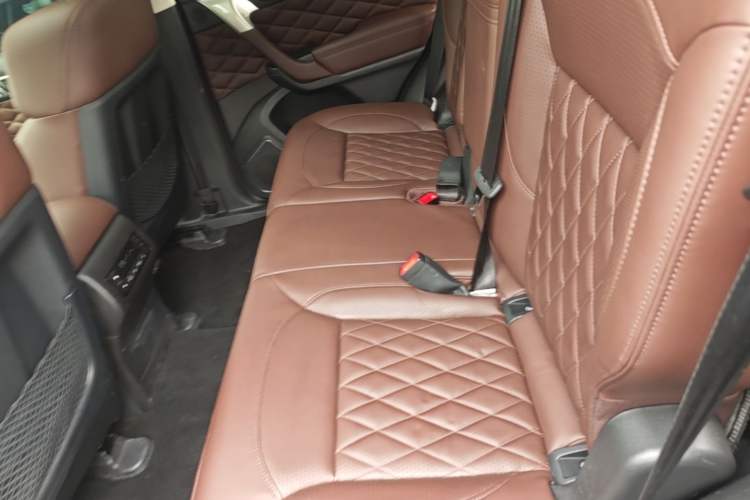 Used Haval H9 2020 2.0T Gasoline 4x4 Luxury 7-Seater Left Rear Seat