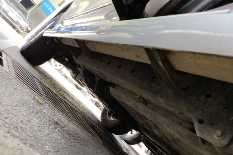 Used Haval H9 2020 2.0T Gasoline 4x4 Elite Version 5 Seats Left Side Sill