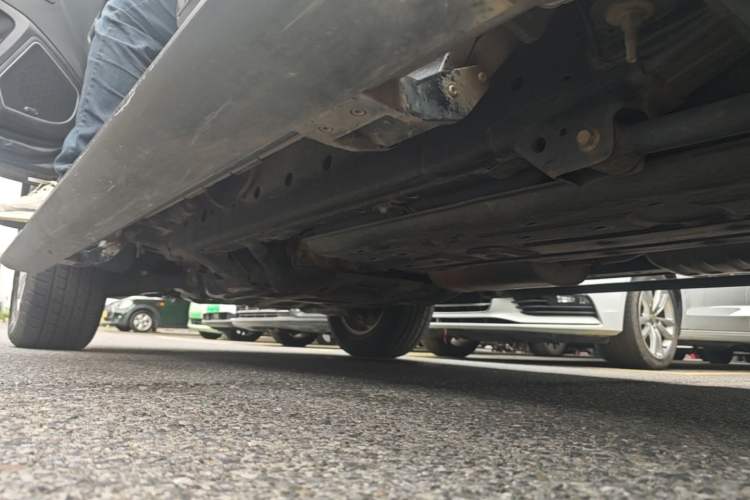 Used Haval H9 2020 2.0T Gasoline 4x4 Luxury 7-Seater Left Side Sill