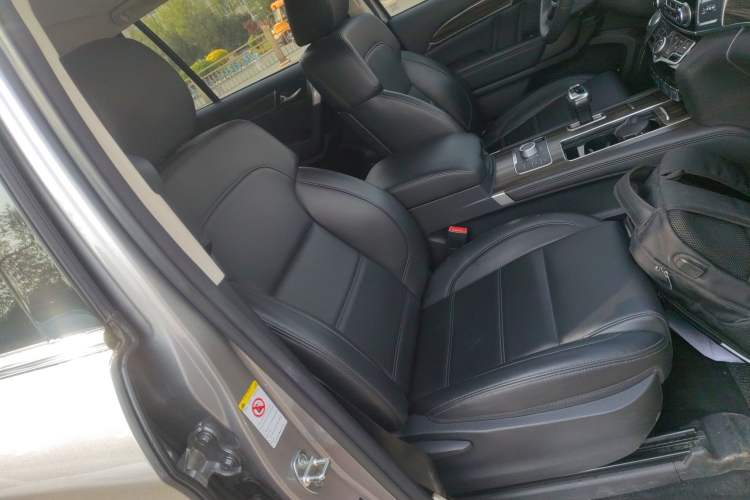 Used Haval H9 2020 2.0T Gasoline 4x4 Elite Version 5 Seats Right Front Seat