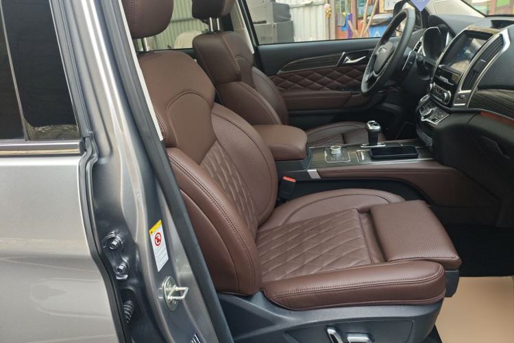 Used Haval H9 2020 2.0T Gasoline 4WD Premium Edition 5 Seats Right Front Seat