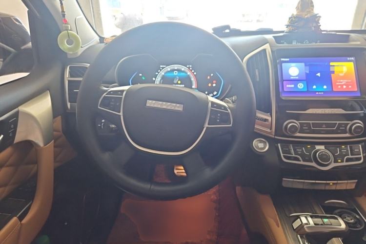 Used Haval H9 2020 2.0T Gasoline 4WD Premium Edition 5 Seats Steering Wheel