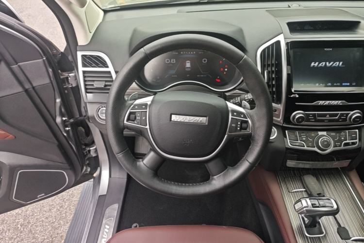 Used Haval H9 2020 2.0T Gasoline 4x4 Luxury 7-Seater Steering Wheel
