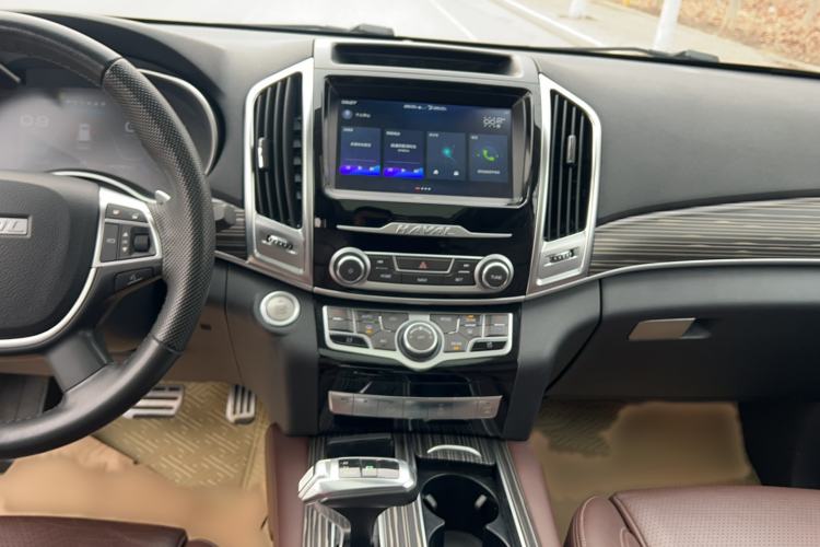 Used Haval H9 2020 2.0T Gasoline 4WD Premium Edition 5 Seats Audio And AC Panel