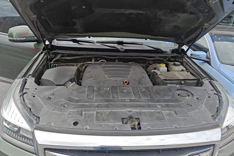 Used Haval H9 2020 2.0T Gasoline 4x4 Elite Version 5 Seats Engine Bay