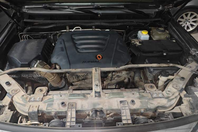 Used Haval H9 2020 2.0T Gasoline 4WD Premium Edition 5 Seats Engine Bay