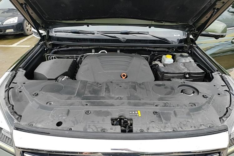 Used Haval H9 2020 2.0T Gasoline 4x4 Comfort Edition 7 Seats Engine Bay