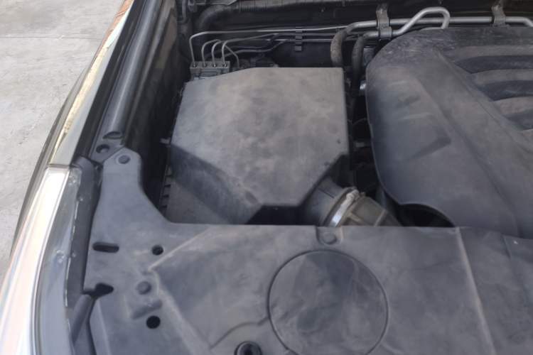 Used Haval H9 2020 2.0T Gasoline 4WD Premium Edition 5 Seats Engine Bay Right