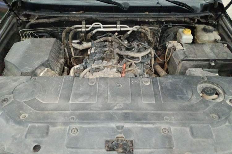 Used Haval H9 2020 2.0T Gasoline 4WD Smart Enjoyment Version 5 Seats Engine Bay