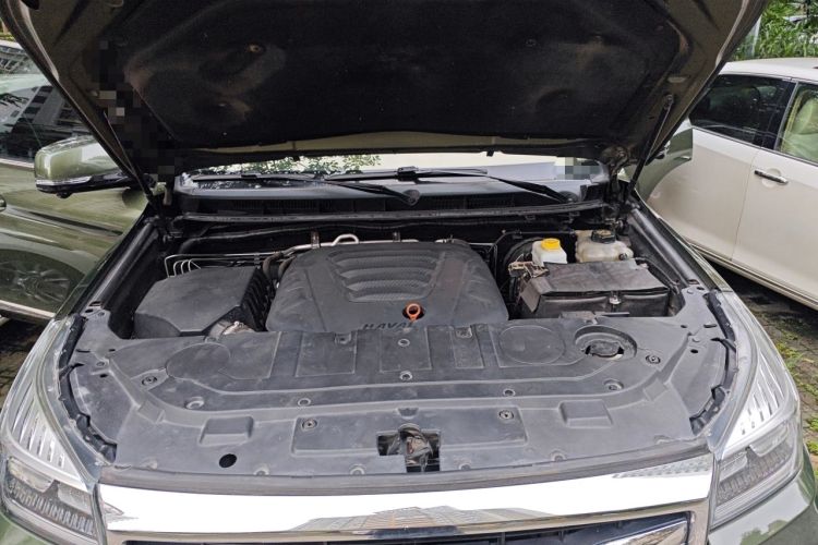 Used Haval H9 2020 2.0T Gasoline 4WD Premium Edition 5 Seats Engine Bay