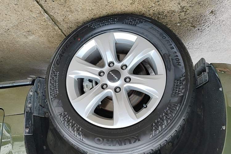Used Haval H9 2020 2.0T Gasoline 4x4 Comfort Edition 7 Seats Left Front Wheel Hub