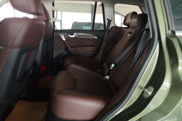 Used Haval H9 2020 2.0T Gasoline 4WD Premium Edition 5 Seats Left Rear Seat