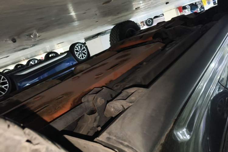 Used Haval H9 2020 2.0T Gasoline 4WD Premium Edition 5 Seats Left Side Sill