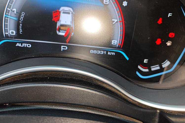 Used Haval H9 2020 2.0T Gasoline 4WD Premium Edition 5 Seats Odometer Close Up