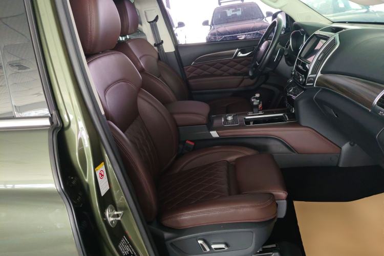 Used Haval H9 2020 2.0T Gasoline 4WD Premium Edition 5 Seats Right Front Seat