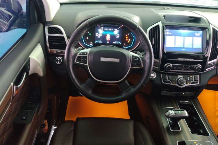 Used Haval H9 2020 2.0T Gasoline 4WD Premium Edition 5 Seats Steering Wheel