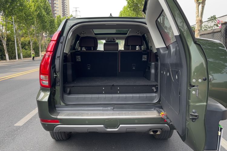 Used Haval H9 2020 2.0T Gasoline 4WD Premium Edition 5 Seats Trunk