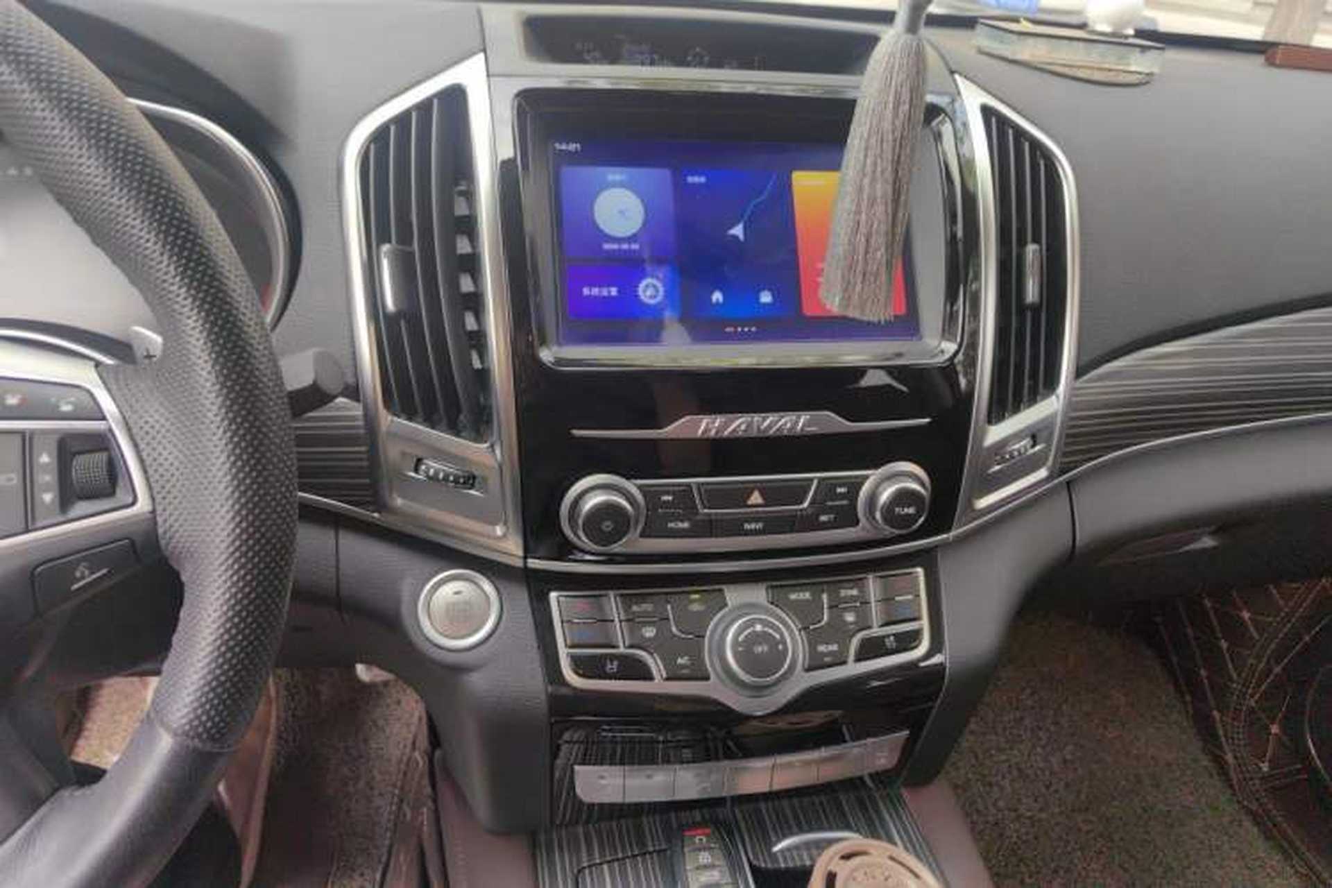 Used Haval H9 2020 2.0T Gasoline 4WD Premium Edition 5 Seats Audio And AC Panel