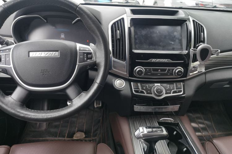 Used Haval H9 2020 2.0T Gasoline 4x4 Prestige 7-Seater Center Console