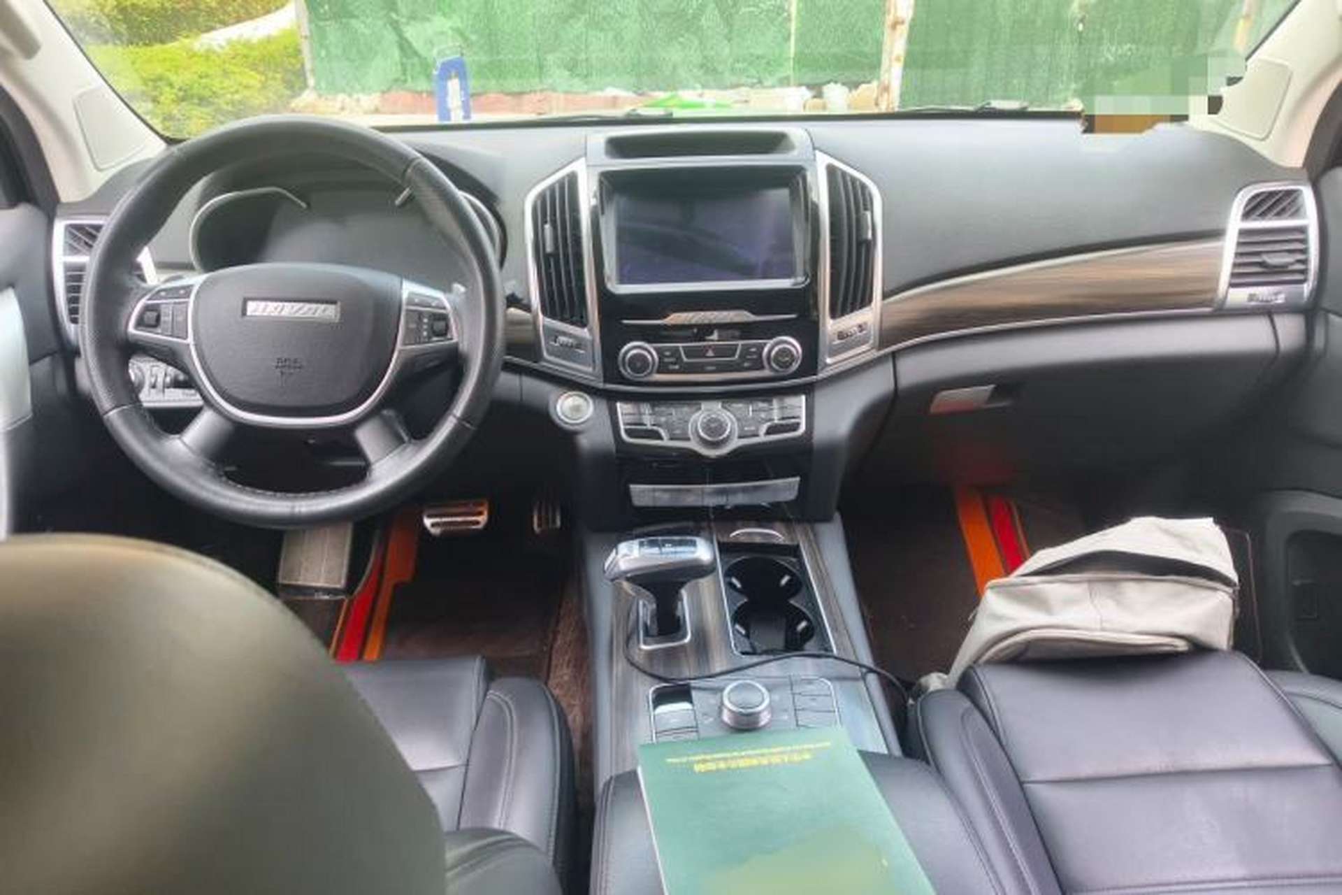 Used Haval H9 2020 2.0T Gasoline 4x4 Elite Version 5 Seats Center Console