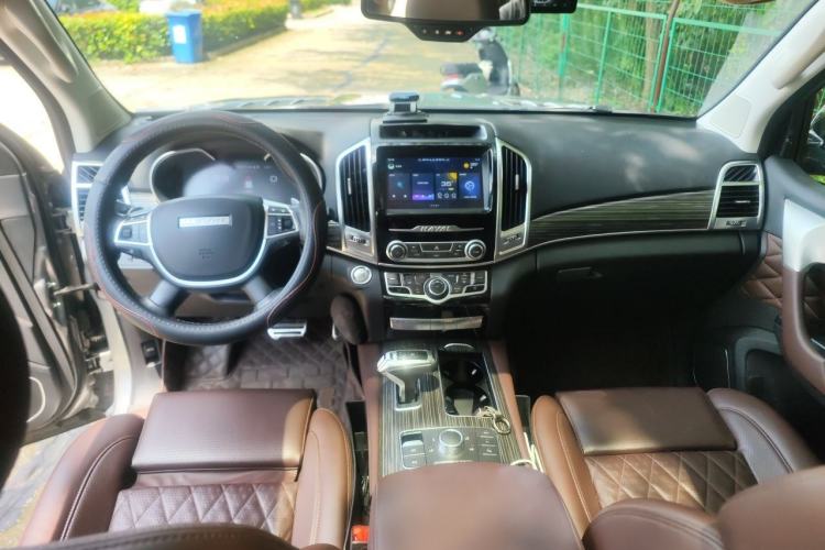 Used Haval H9 2020 2.0T Gasoline 4WD Premium Edition 5 Seats Center Console