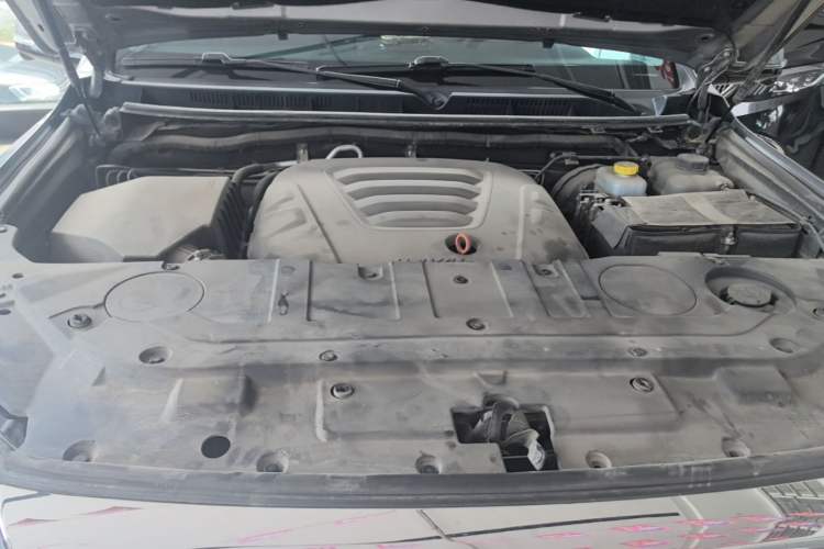 Used Haval H9 2020 2.0T Gasoline 4WD Premium Edition 5 Seats Engine Bay