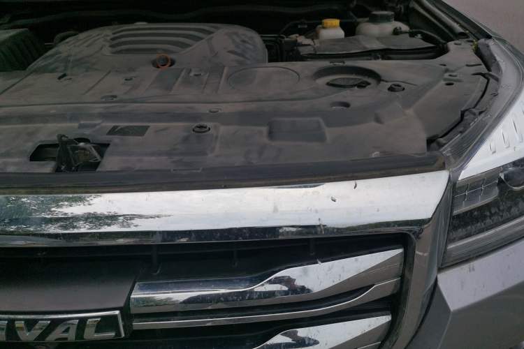 Used Haval H9 2020 2.0T Gasoline 4x4 Prestige 7-Seater Engine Bay Left