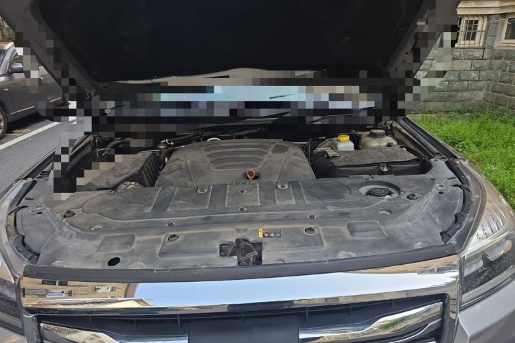 Used Haval H9 2020 2.0T Gasoline 4WD Premium Edition 5 Seats Engine Bay
