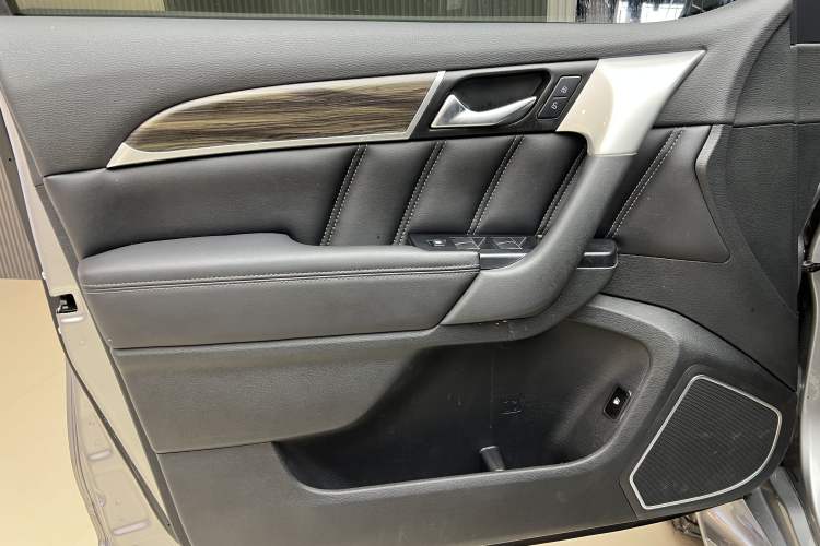 Used Haval H9 2020 2.0T Gasoline 4x4 Elite Version 5 Seats Interior 13