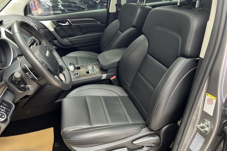 Used Haval H9 2020 2.0T Gasoline 4x4 Elite Version 5 Seats Interior 5
