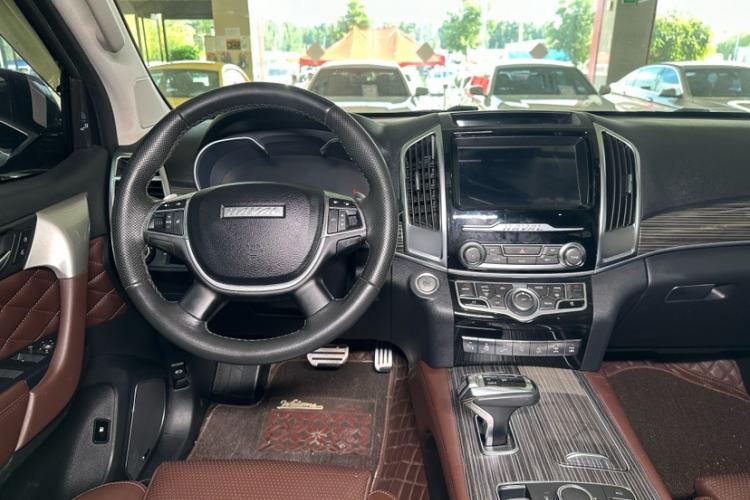 Used Haval H9 2020 2.0T Gasoline 4WD Premium Edition 5 Seats Interior 6