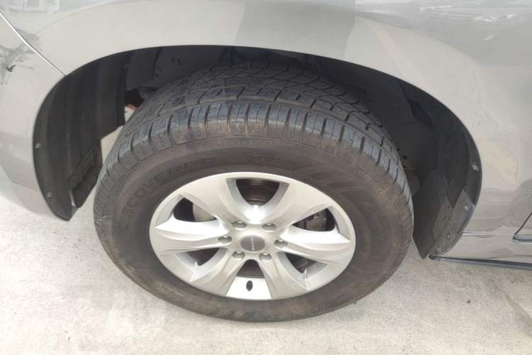 Used Haval H9 2020 2.0T Gasoline 4WD Premium Edition 5 Seats Left Front Wheel Hub