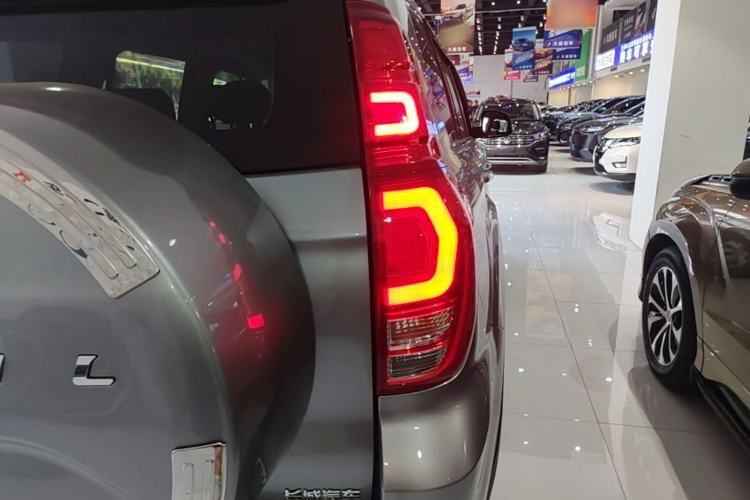 Used Haval H9 2020 2.0T Gasoline 4x4 Luxury 7-Seater Right Rear Taillight
