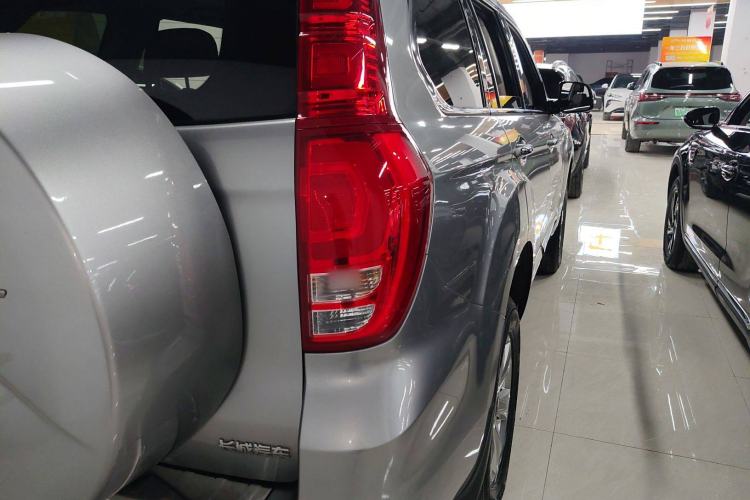 Used Haval H9 2020 2.0T Gasoline 4WD Premium Edition 5 Seats Right Rear Taillight