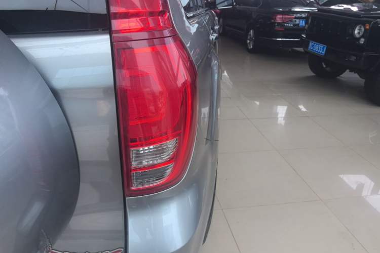 Used Haval H9 2020 2.0T Gasoline 4WD Premium Edition 5 Seats Right Rear Taillight