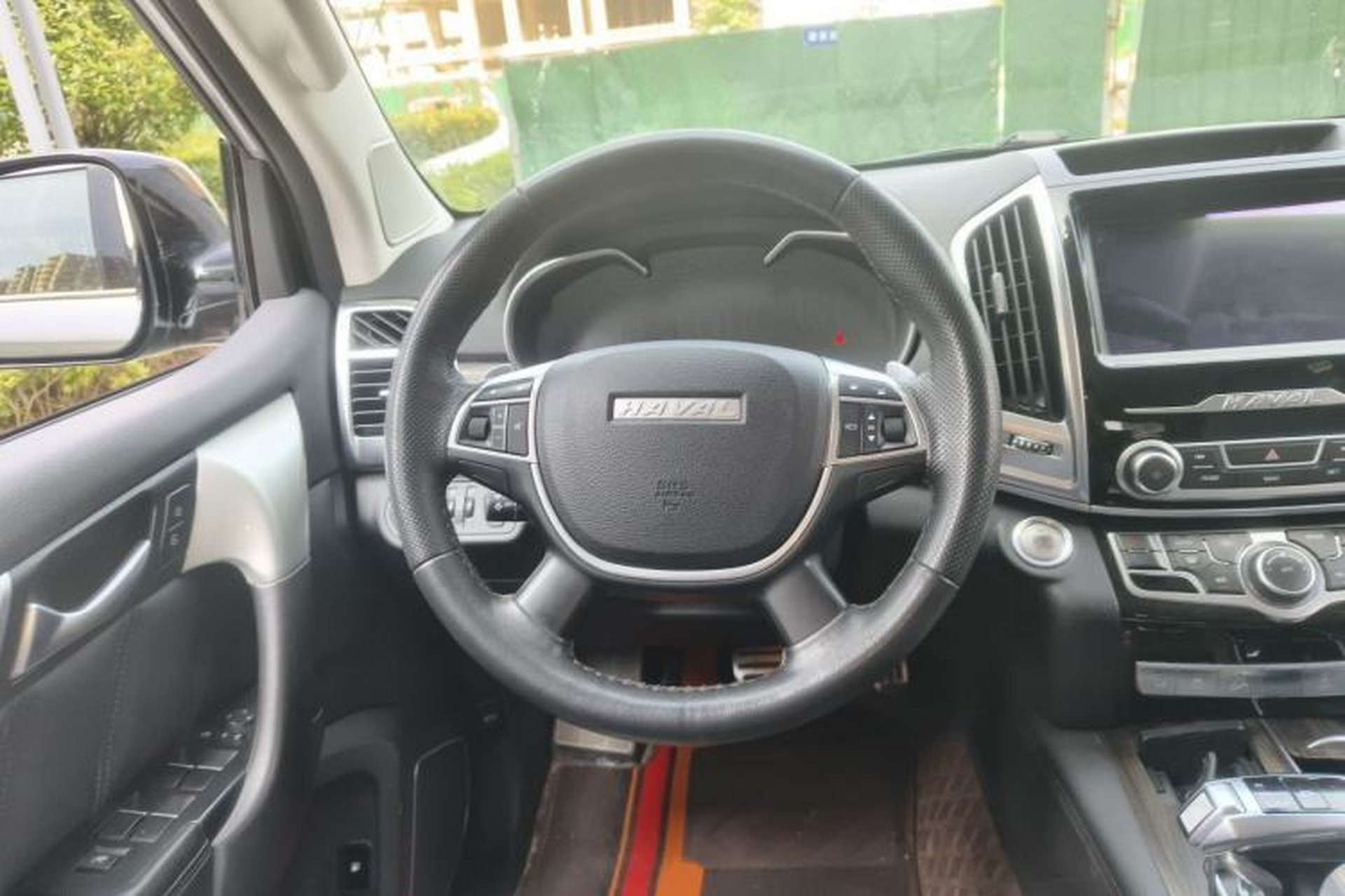 Used Haval H9 2020 2.0T Gasoline 4x4 Elite Version 5 Seats Steering Wheel