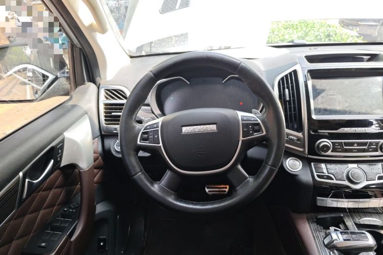 Used Haval H9 2020 2.0T Gasoline 4x4 Luxury 7-Seater Steering Wheel