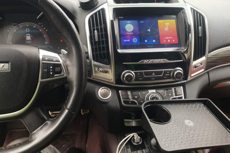 Used Haval H9 2020 2.0T Gasoline 4x4 Luxury 7-Seater Audio And AC Panel