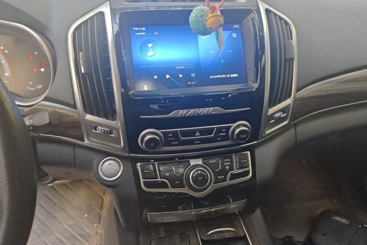 Used Haval H9 2020 2.0T Gasoline 4x4 Elite Version 5 Seats Audio And AC Panel