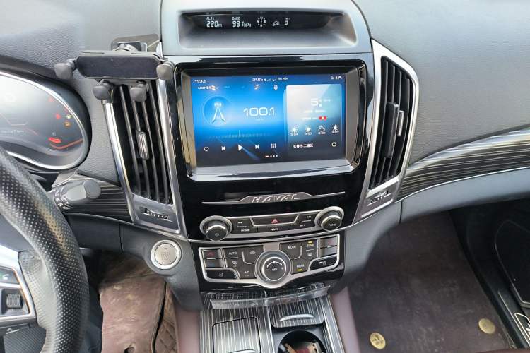 Used Haval H9 2020 2.0T Gasoline 4WD Premium Edition 5 Seats Audio And AC Panel