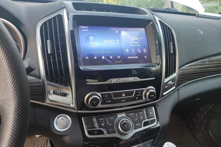 Used Haval H9 2020 2.0T Gasoline 4WD Premium Edition 5 Seats Audio And AC Panel