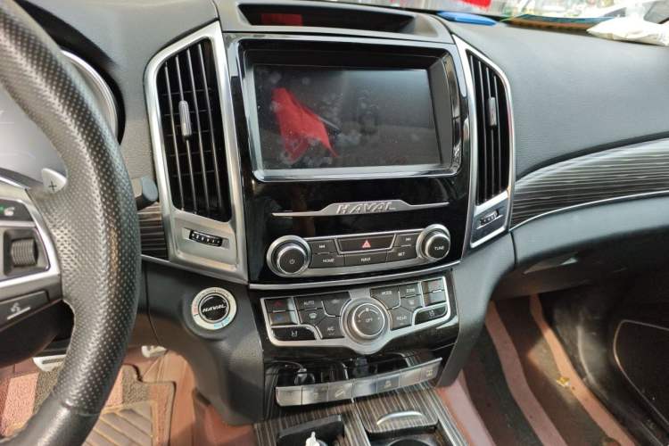 Used Haval H9 2020 2.0T Gasoline 4WD Premium Edition 5 Seats Audio And AC Panel