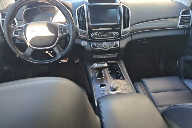 Used Haval H9 2020 2.0T Gasoline 4x4 Elite Version 5 Seats Center Console