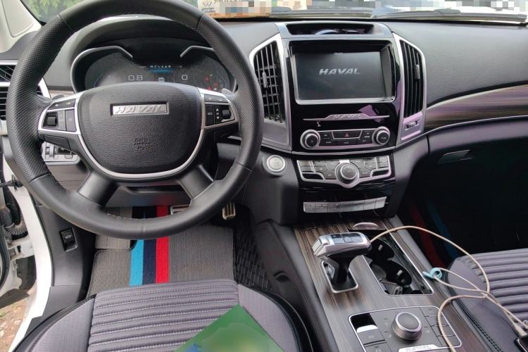 Used Haval H9 2020 2.0T Gasoline 4x4 Elite Version 5 Seats Center Console