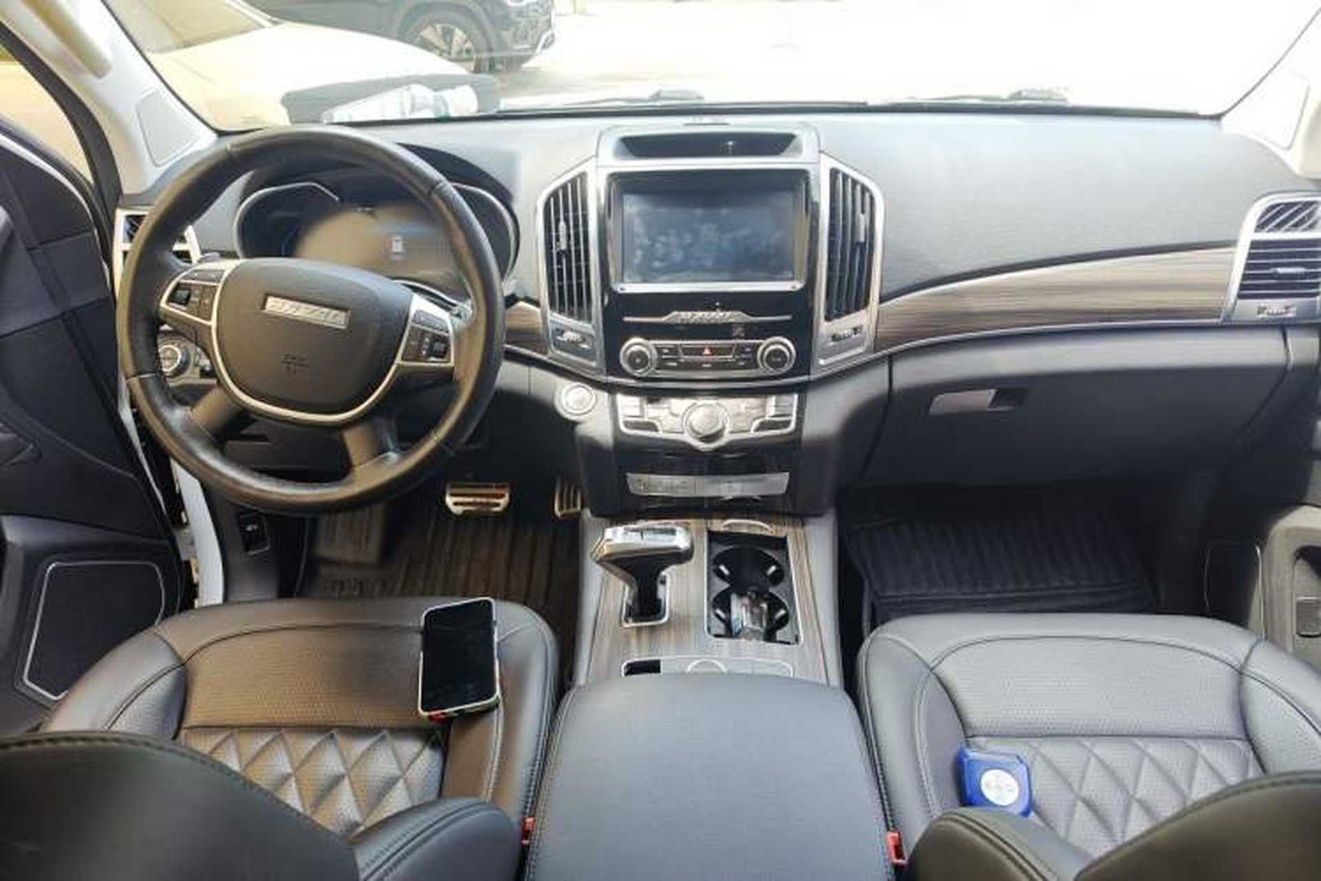 Used Haval H9 2020 2.0T Gasoline 4x4 Comfort Edition 7 Seats Center Console