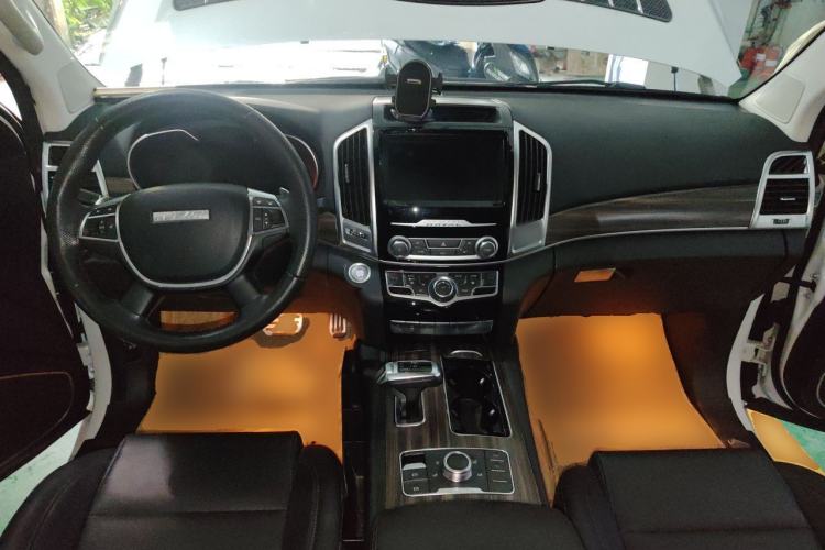 Used Haval H9 2020 2.0T Gasoline 4x4 Elite Version 5 Seats Center Console