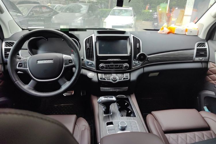 Used Haval H9 2020 2.0T Gasoline 4WD Premium Edition 5 Seats Center Console