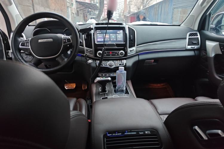 Used Haval H9 2020 2.0T Gasoline 4WD Premium Edition 5 Seats Center Console