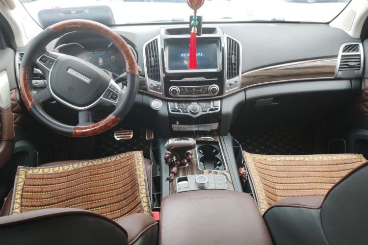 Used Haval H9 2020 2.0T Gasoline 4WD Smart Enjoyment Version 5 Seats Center Console