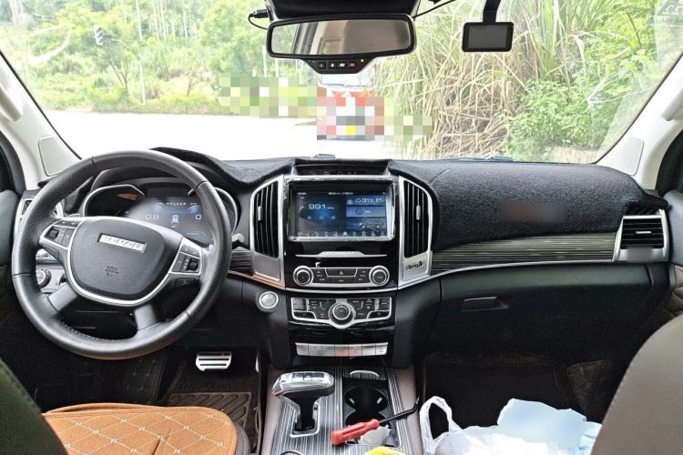 Used Haval H9 2020 2.0T Gasoline 4x4 Luxury 7-Seater Center Console